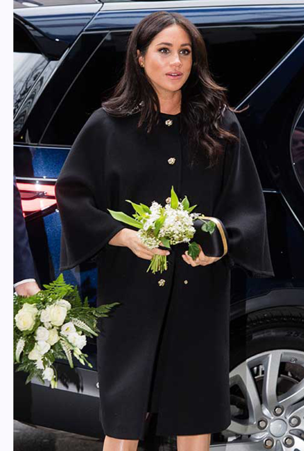  أناقة ميغان ماركل في مراحل حملها الأخيرة برفقة الأمير هاري