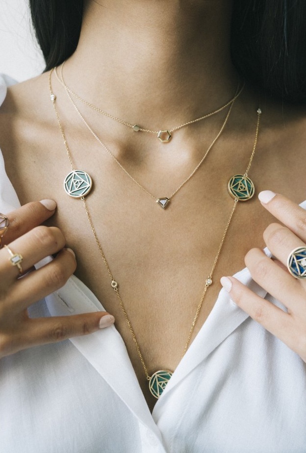 خواتم ذات تصميم عصري هندسي بتفاصيل راقية