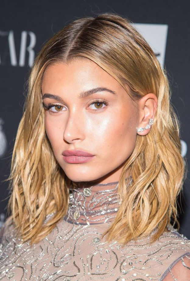 عارضة الأزياء الجذابة هايلي بالدوين