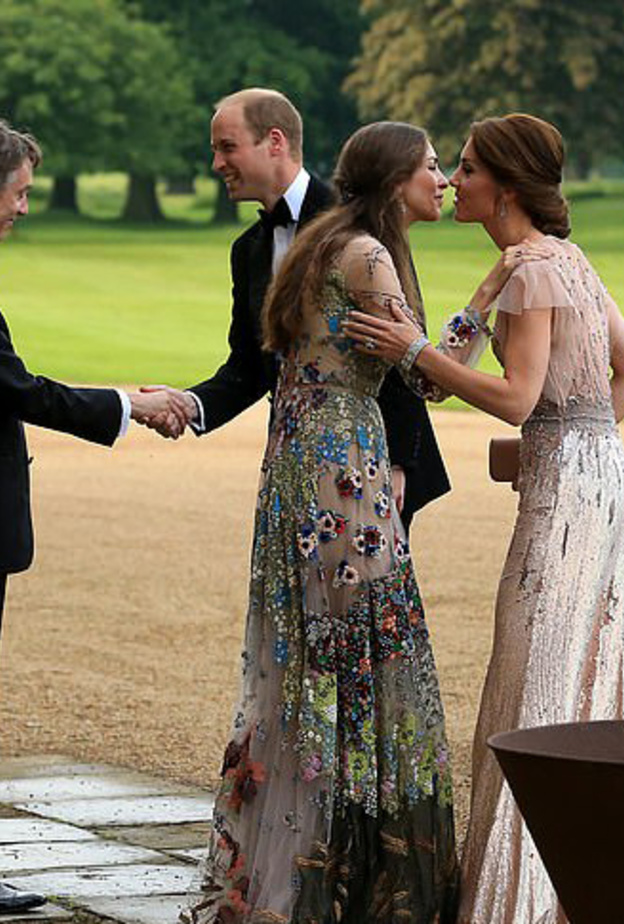 تدهور علاقة كيت ميدلتون وصديقتها روز هانبري