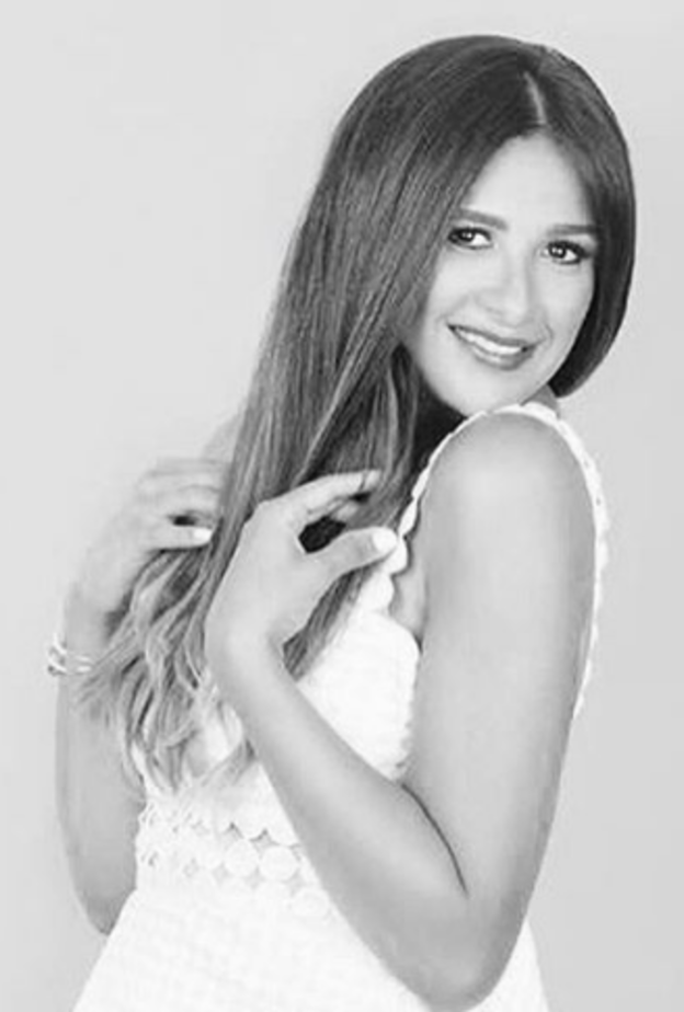 ياسمين عبد العزيز