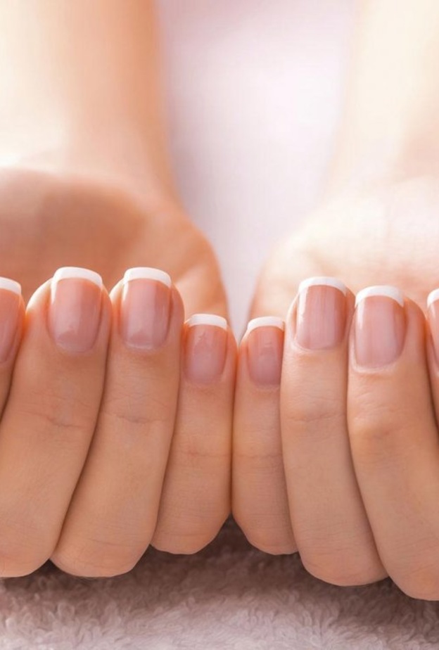  العناية بالاظافر تقي من الامراض