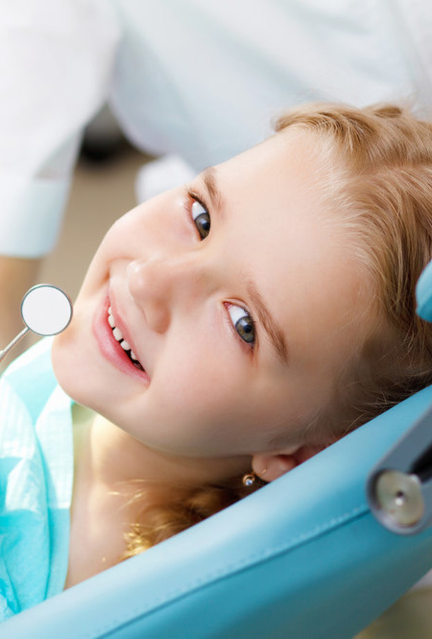 كيف تعالج الأم رهاب طفلها من طبيب الأسنان