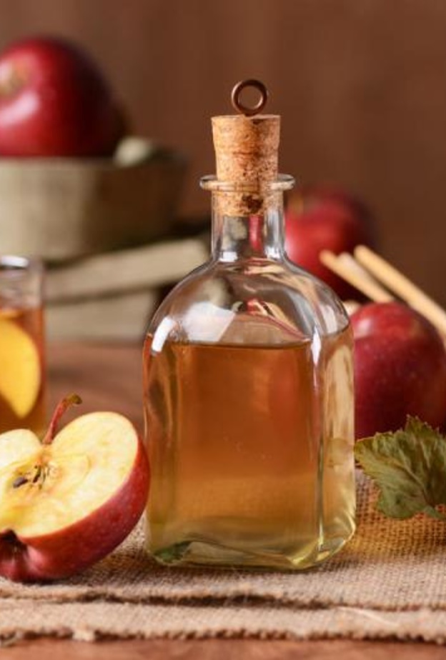 خل التفاح فعال في علاج التهاب الحلق