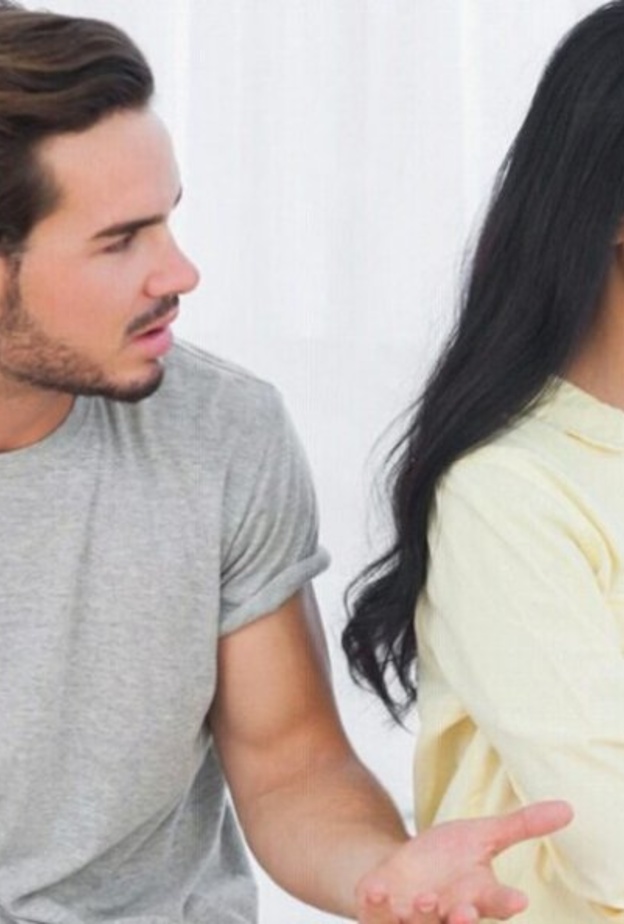 علامات الزوج الديكتاتوري في الحياة الزوجية 