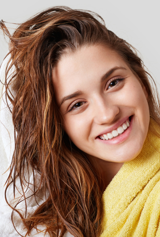 استخدمي زيت السمسم لشعرك الجاف