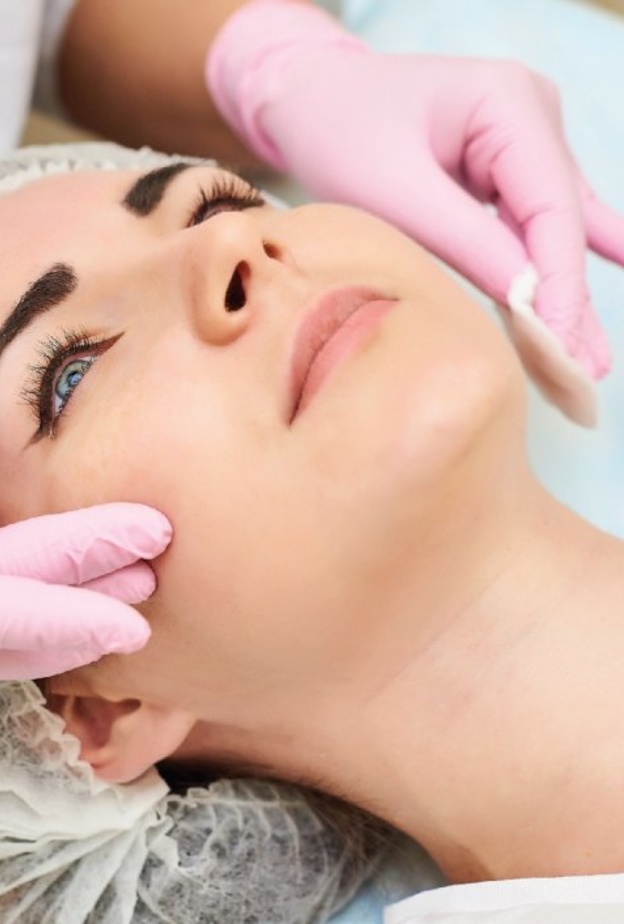 تعرفي على فوائد الميزوثيرابي لإعادة النضارة والشباب للبشرة