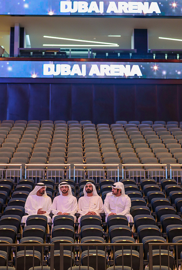 محمد بن راشد يزور "دبي أرينا" الصالة المُغطَّاة الأولى من نوعها في المنطقة
