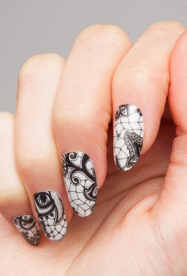 اجمل نقش حناء سعودي على اظافر العروس 2019