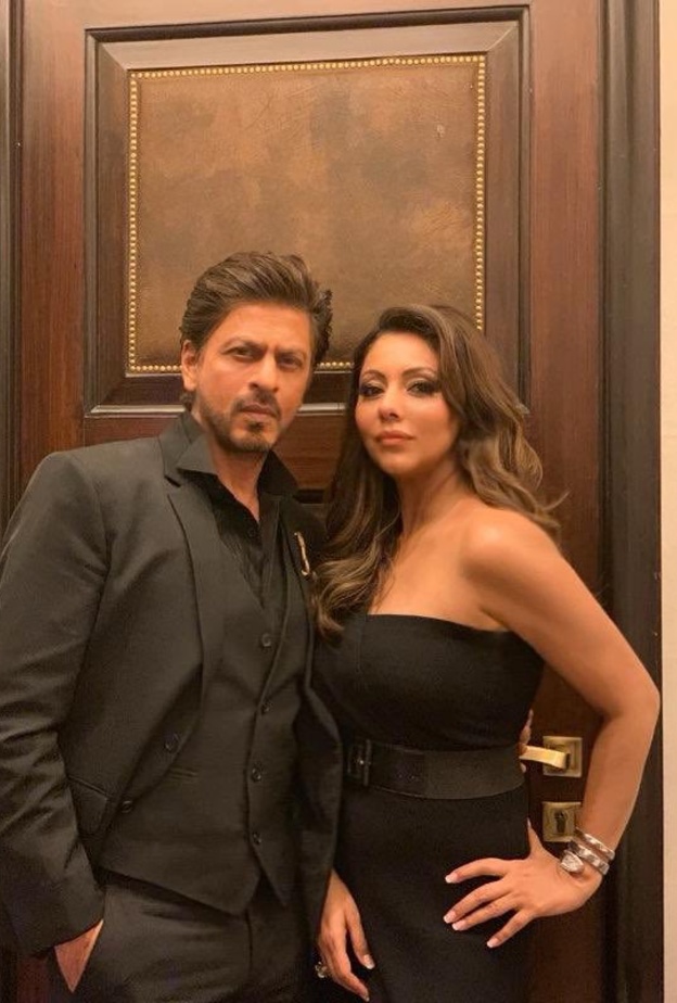 شاروخان و غوري خان