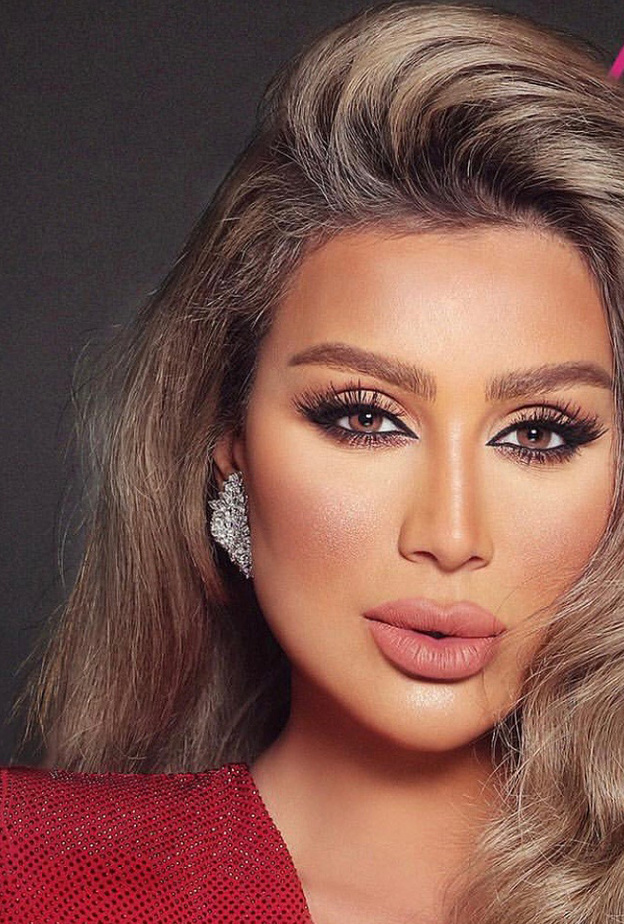 مكياج عيون ترابي رائع بأسلوب مايا دياب