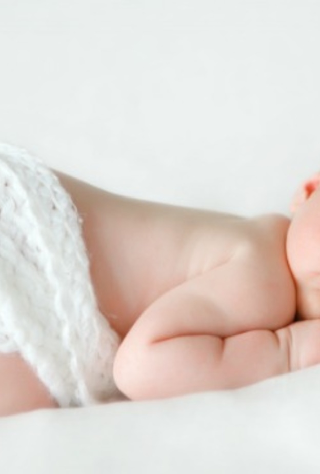 أسباب متلازمة الموت المفاجئ عند الأطفال الرضع