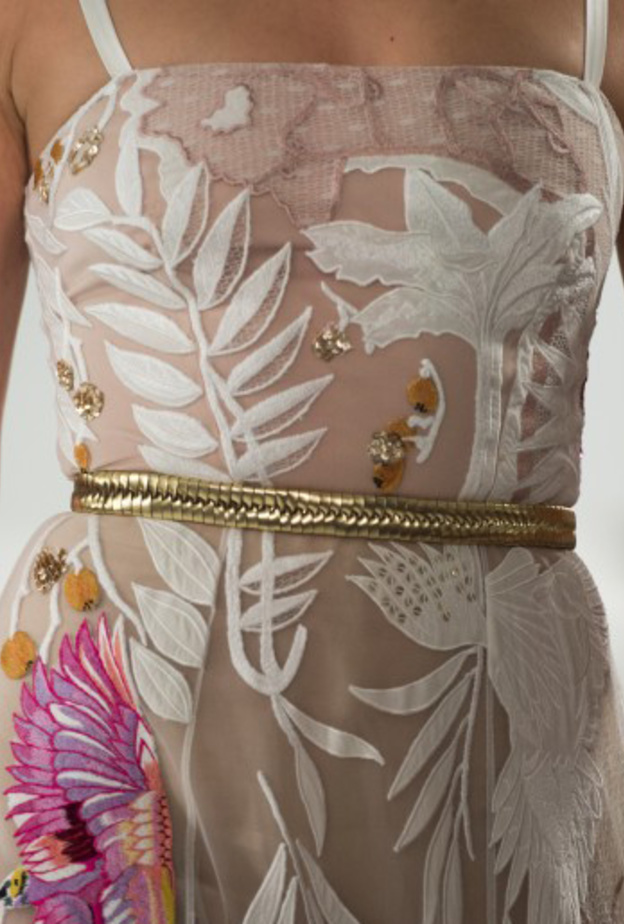 حزام الخصر الجميل والصغير مناسب للفساتين المنسدلة والرسمية من T London