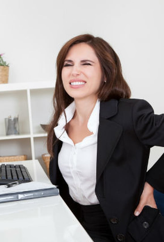 العمل المكتبي يؤثر على سلامة الظهر