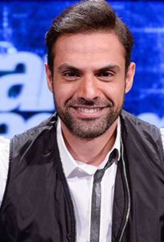 الشاعر أمير طعيمة