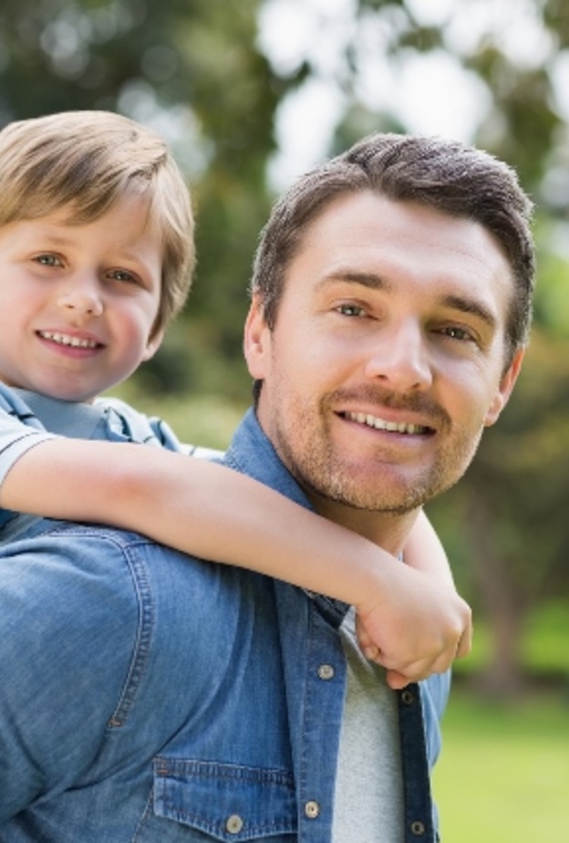 نصائح للأب للحفاظ على أبنائه وكسب صداقتهم 