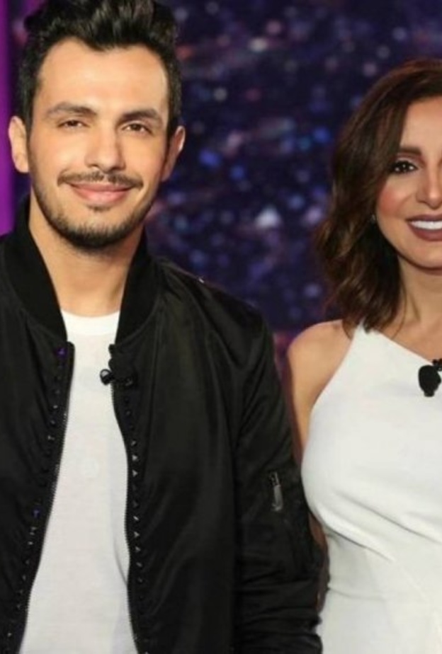 حسابات النجوم فاضت بالرسائل العائلية المؤثرة