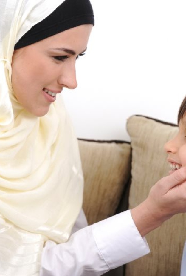 ما هي الطرق التي تساعد الأم في الوفاء بوعودها لطفلها