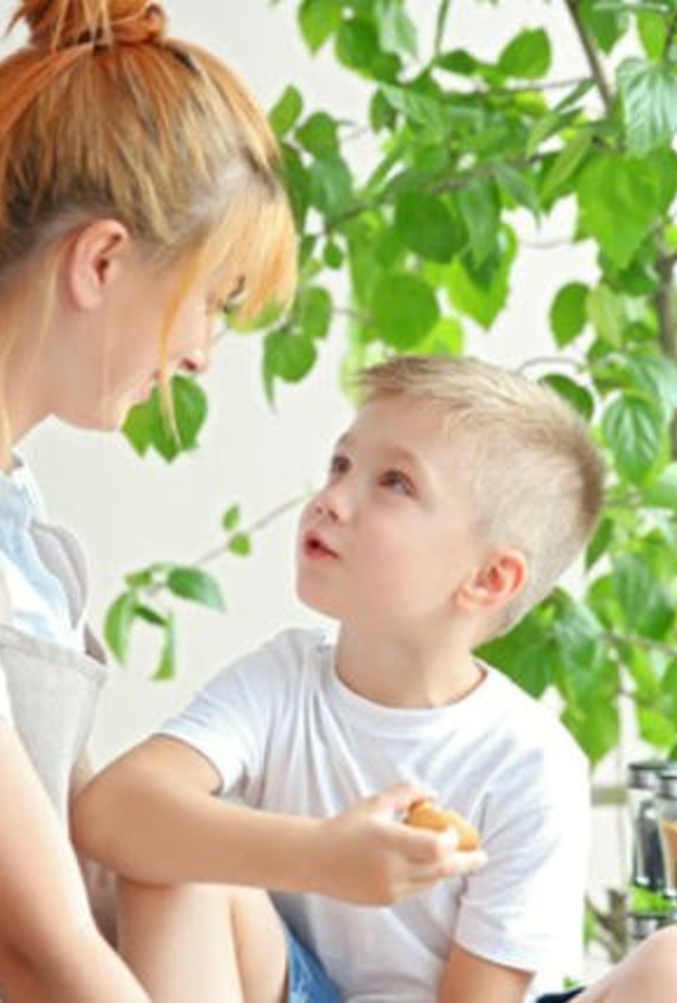 ما هي طرق التعامل مع الطفل الكاذب وكيفية عقابه؟ 