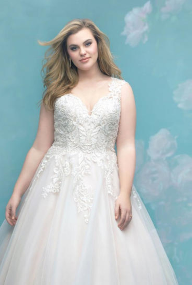  فساتين زفاف تناسب العروس السمينة