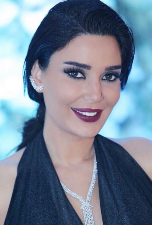 تسريحات شعر كلاسيكية بأسلوب سيرين