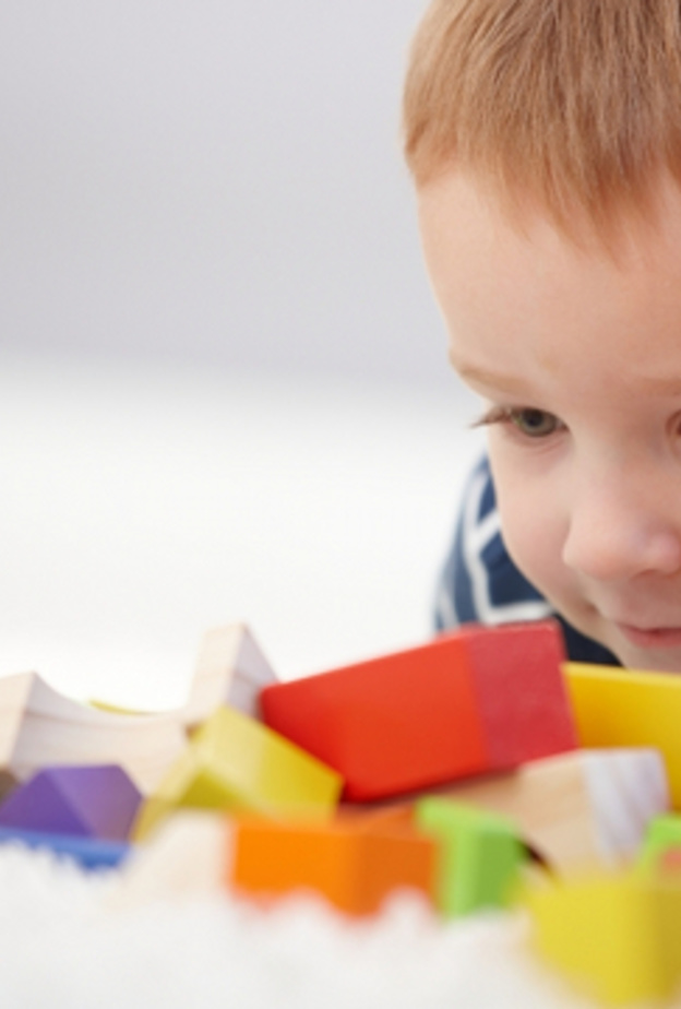 أهم أعراض مرض التوحد عند الاطفال