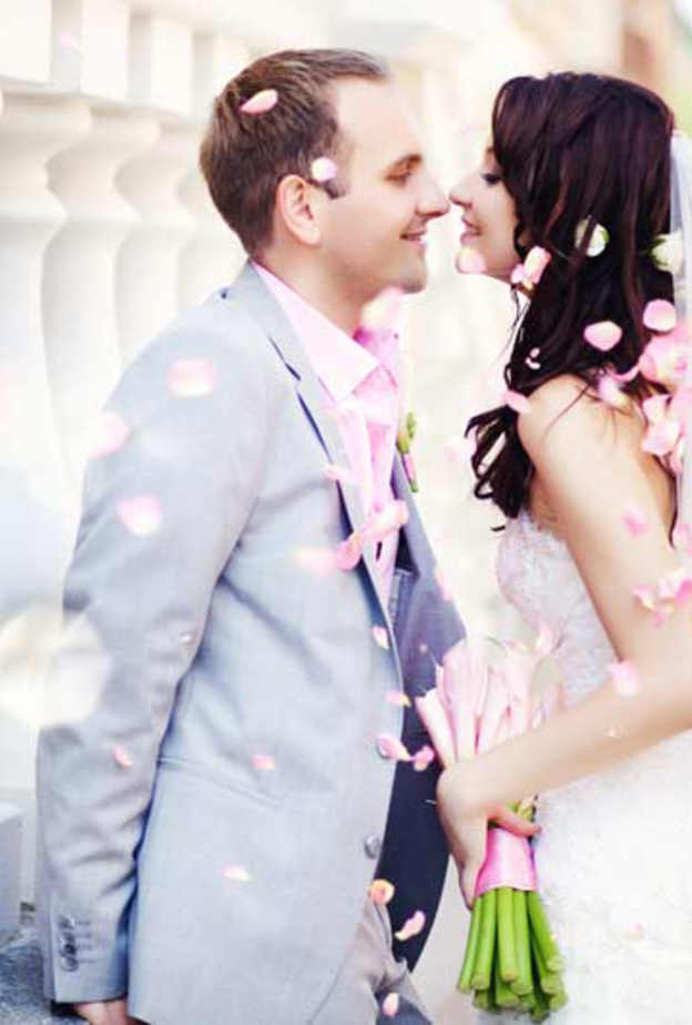 أفكار ديكورات حفل زفاف بالزهور للأعراس ربيع 2019