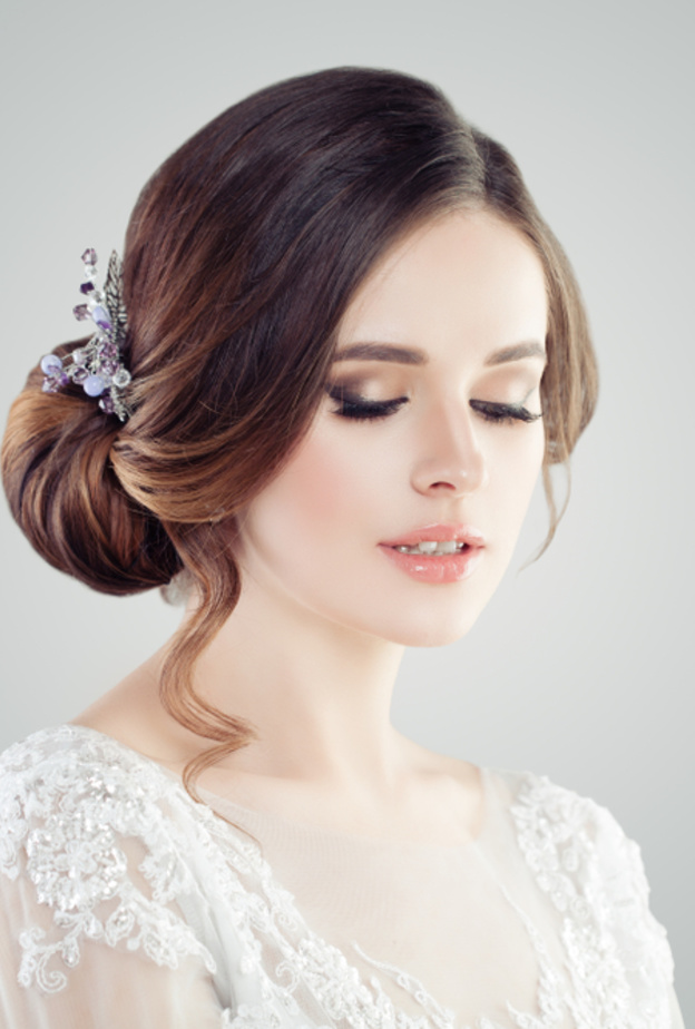 احصلي على مكياج سموكي ناعم باتباع هذه الخطوات