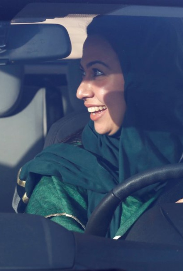 التدريب شرط لاستخراج رخصة قيادة للمرأة