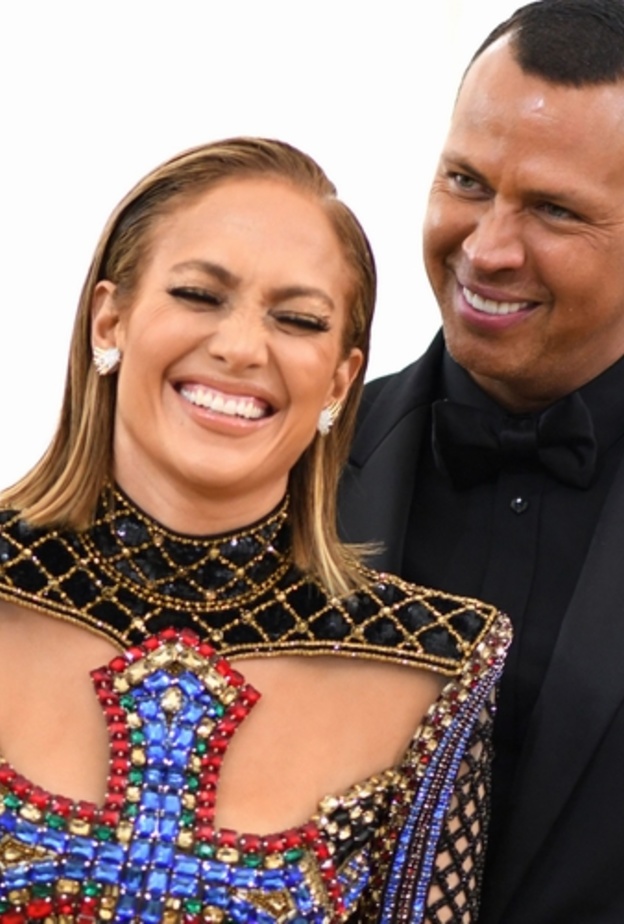 تايلور سويفت (Taylor Swift) وأديل (Adele) يخططان للعمل معا في ألبوم موسيقي جديد