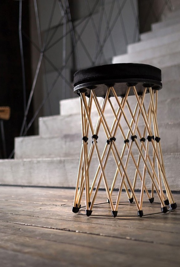 تصميم مقعد صغير مستوحى من فن الأرابيسك