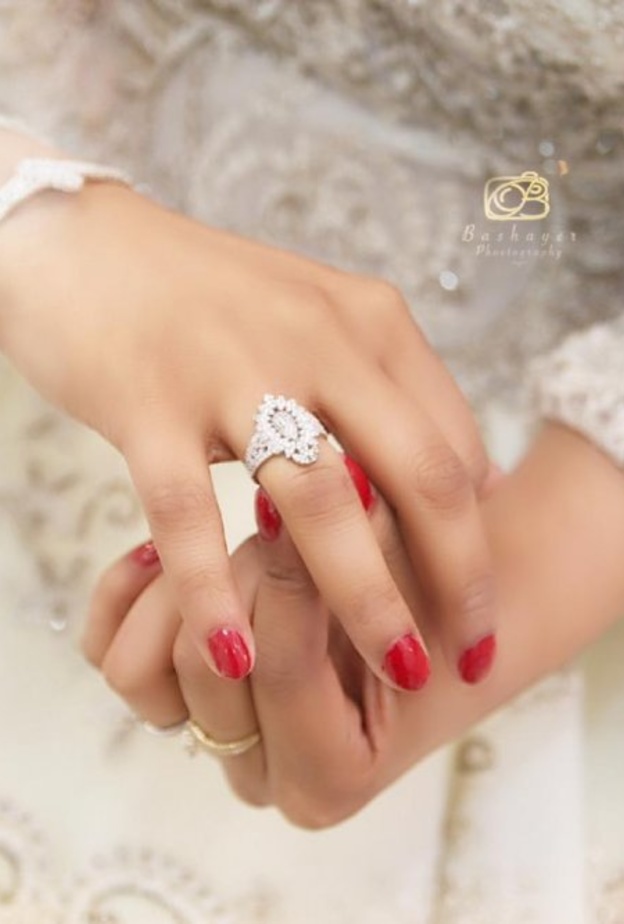 من لقطات العروس من المصوره السعودية بشاير غازي