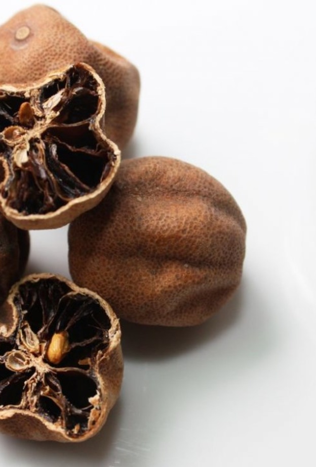  فوائد الليمون الاسود للتخسيس