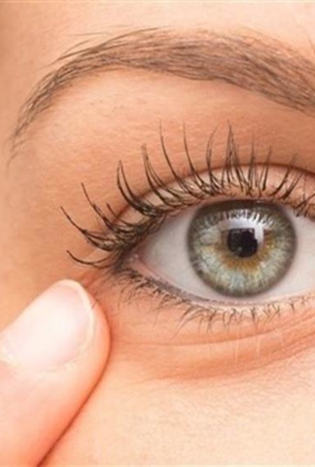 تورم العيون من أعراض الالتهابات