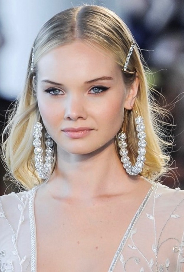 من عرض ريم عكرا عروس بالتسريحة الطبيعية