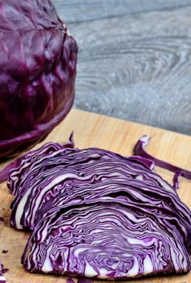  الملفوف الأحمر يعزز مناعة الجسم