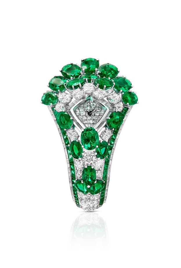 احدث موديلات الساعات النسائية 2019