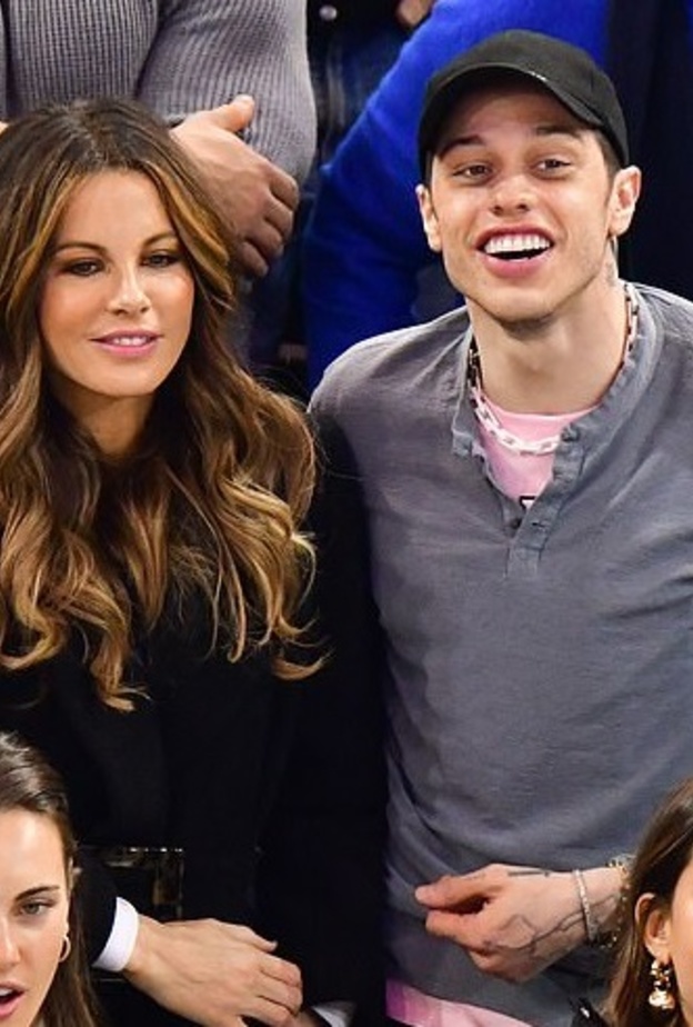 كيت بيكنسيل و بيت ديفيدسون