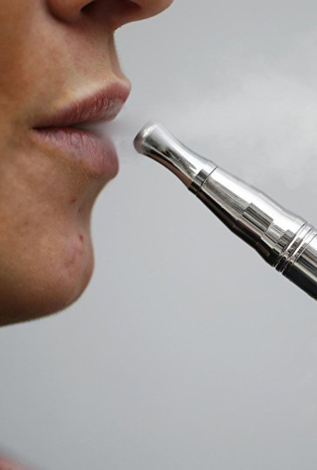 السيجارة الإلكترونية تحتوي على سموم خطيرة على الصحة