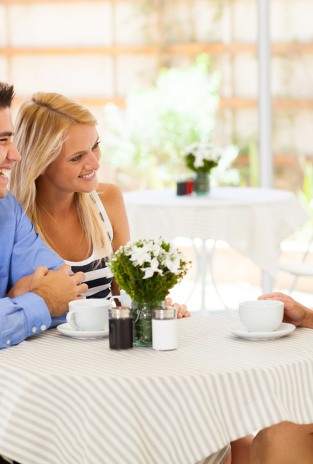 نصائح لكسب ود حماتك من المقابلة الأولى