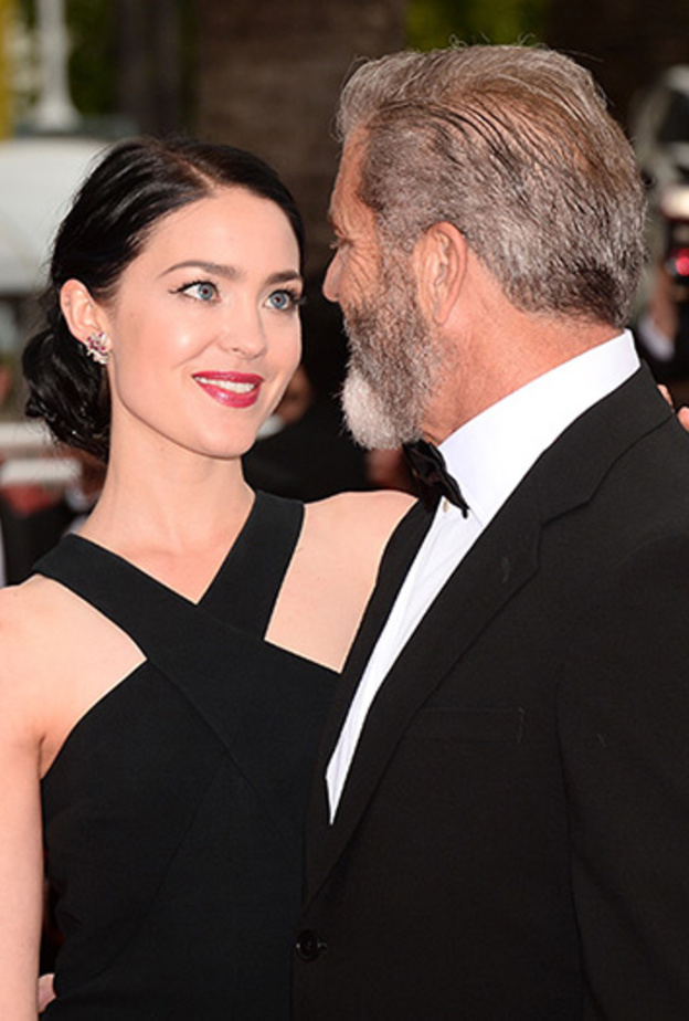 ميل جيبسون وروزاليندا روس