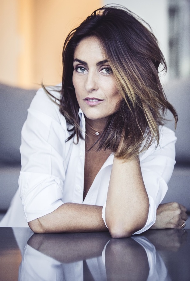 من مجوهرات الدار الفاخرة 