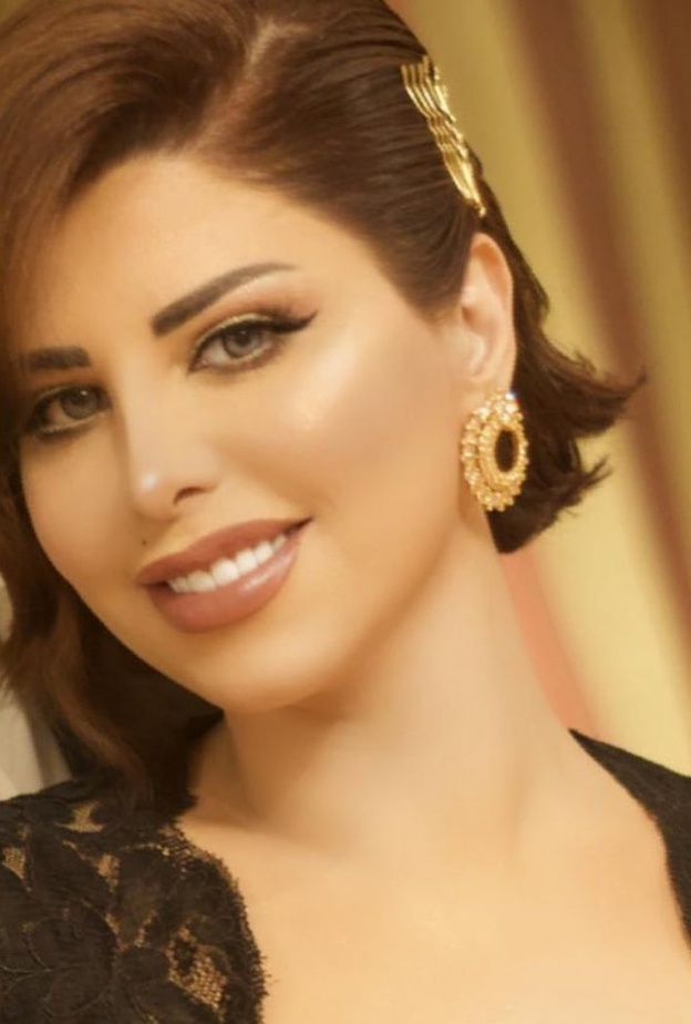 شمس الكويتية تثير الجدل بعد ظهورها بفستان زفاف