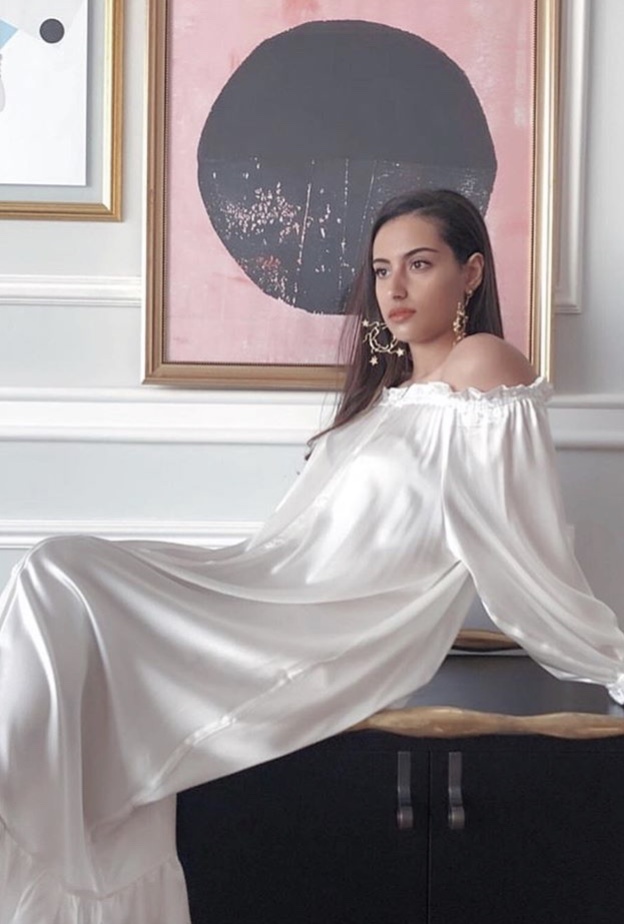 راقصة الباليه السعودية سميرة الخميس