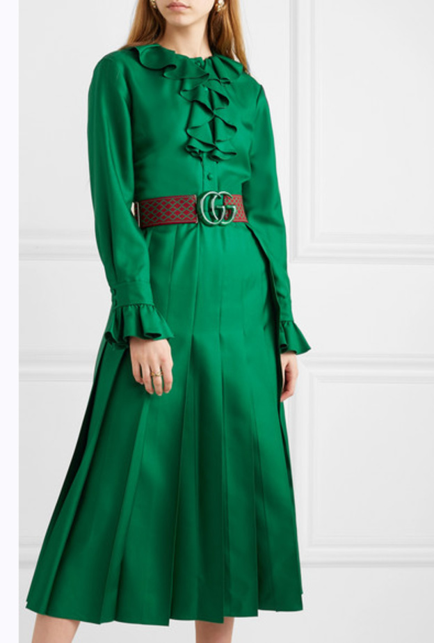 فستان ميدي من قماش الدانتيل