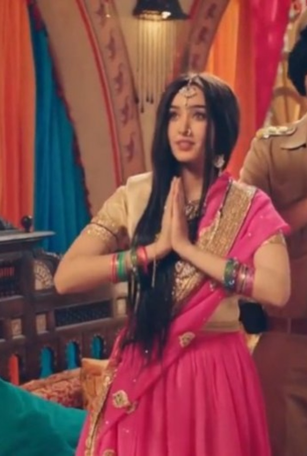 أحمد فهمي وهنا الزاهد