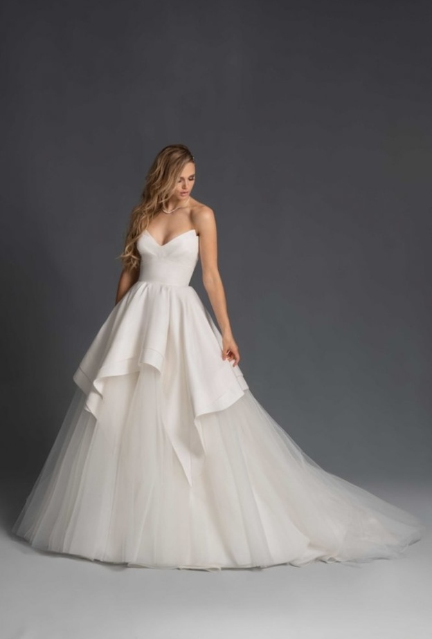 فستان من hayley paige