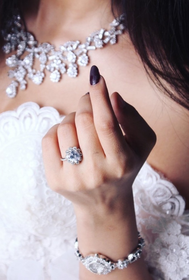 من لقطات الأعراس من المصورة السعودية رغد الشرعبي