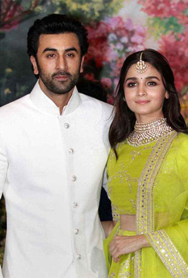 عليا بهات تصف رانبير كابور