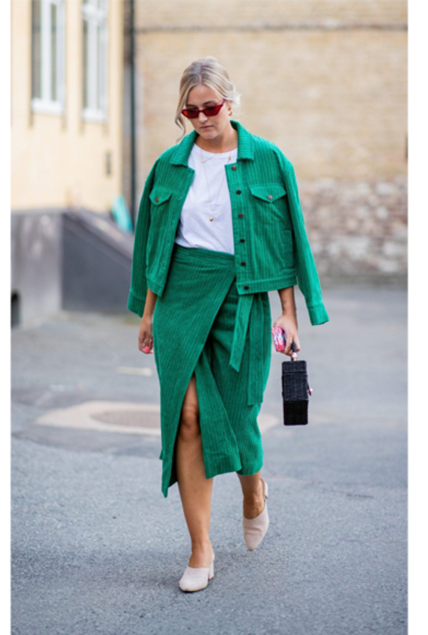 تنسيقات شبابية باللون لاأخضر